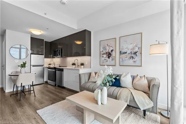 Additional property image - 60 Frederick St Unit 712