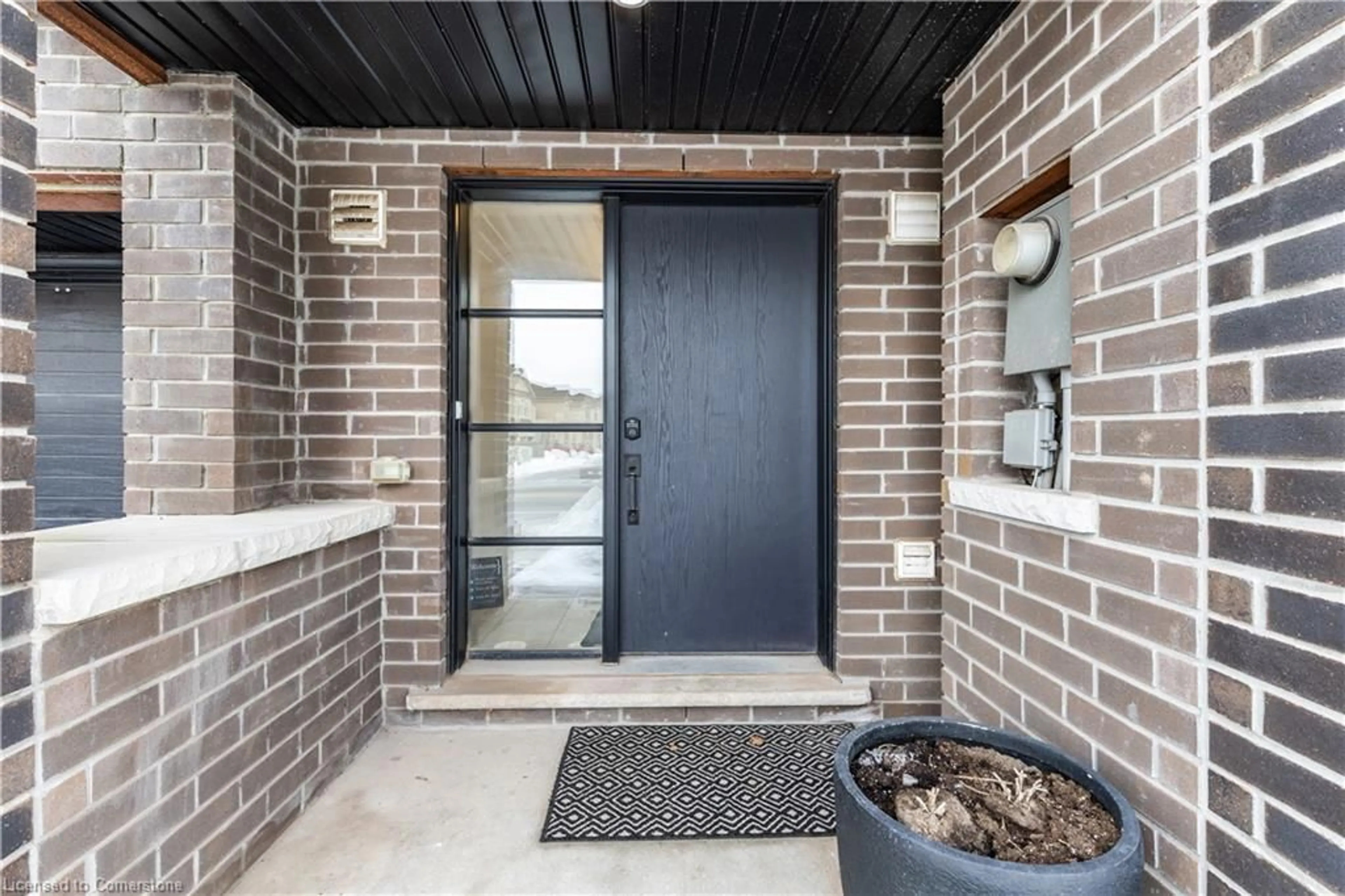 Home with brick exterior material, street for 3048 Postridge St, Oakville Ontario L9H 0R9