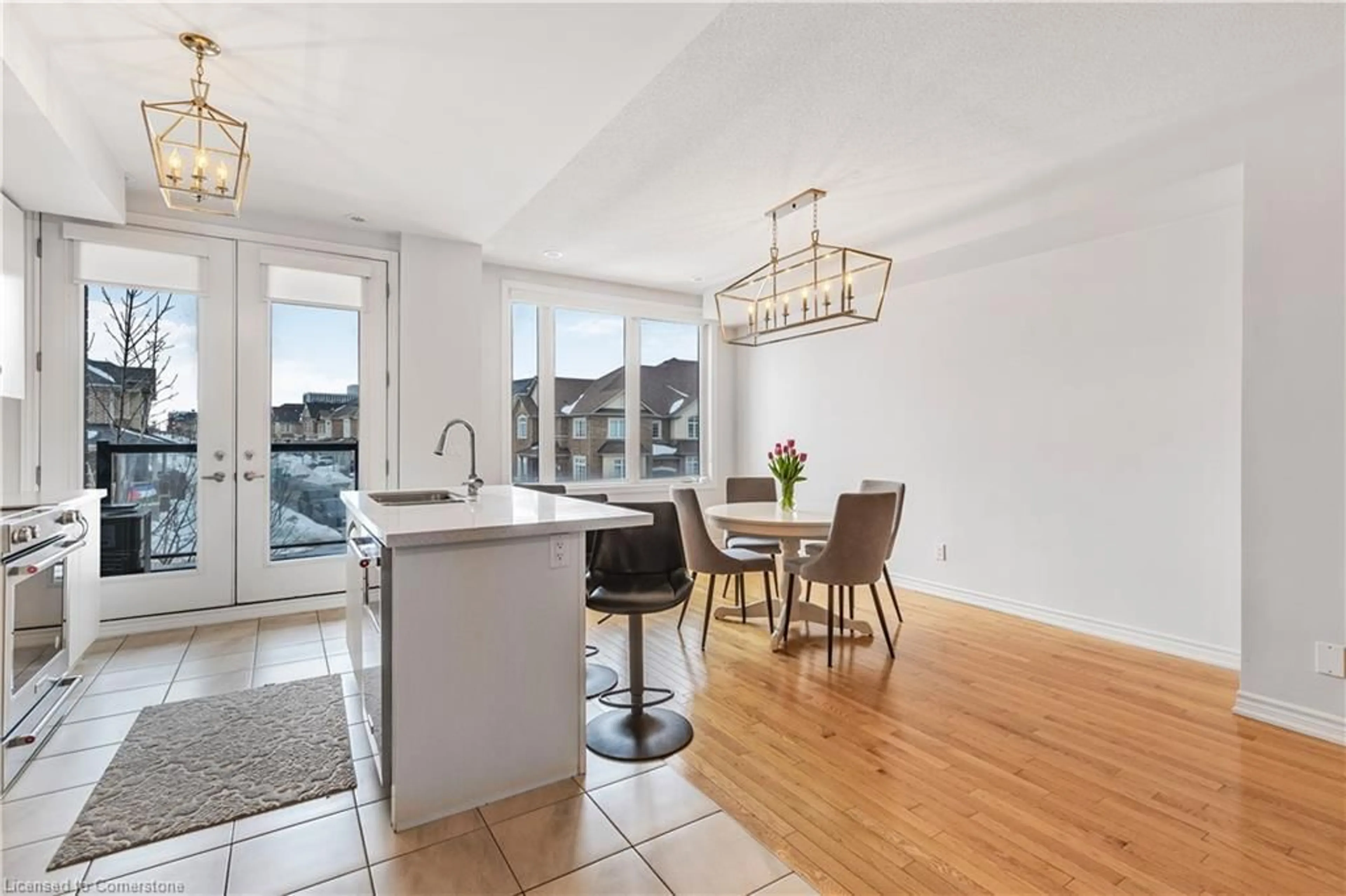 Open concept kitchen, unknown for 3048 Postridge St, Oakville Ontario L9H 0R9