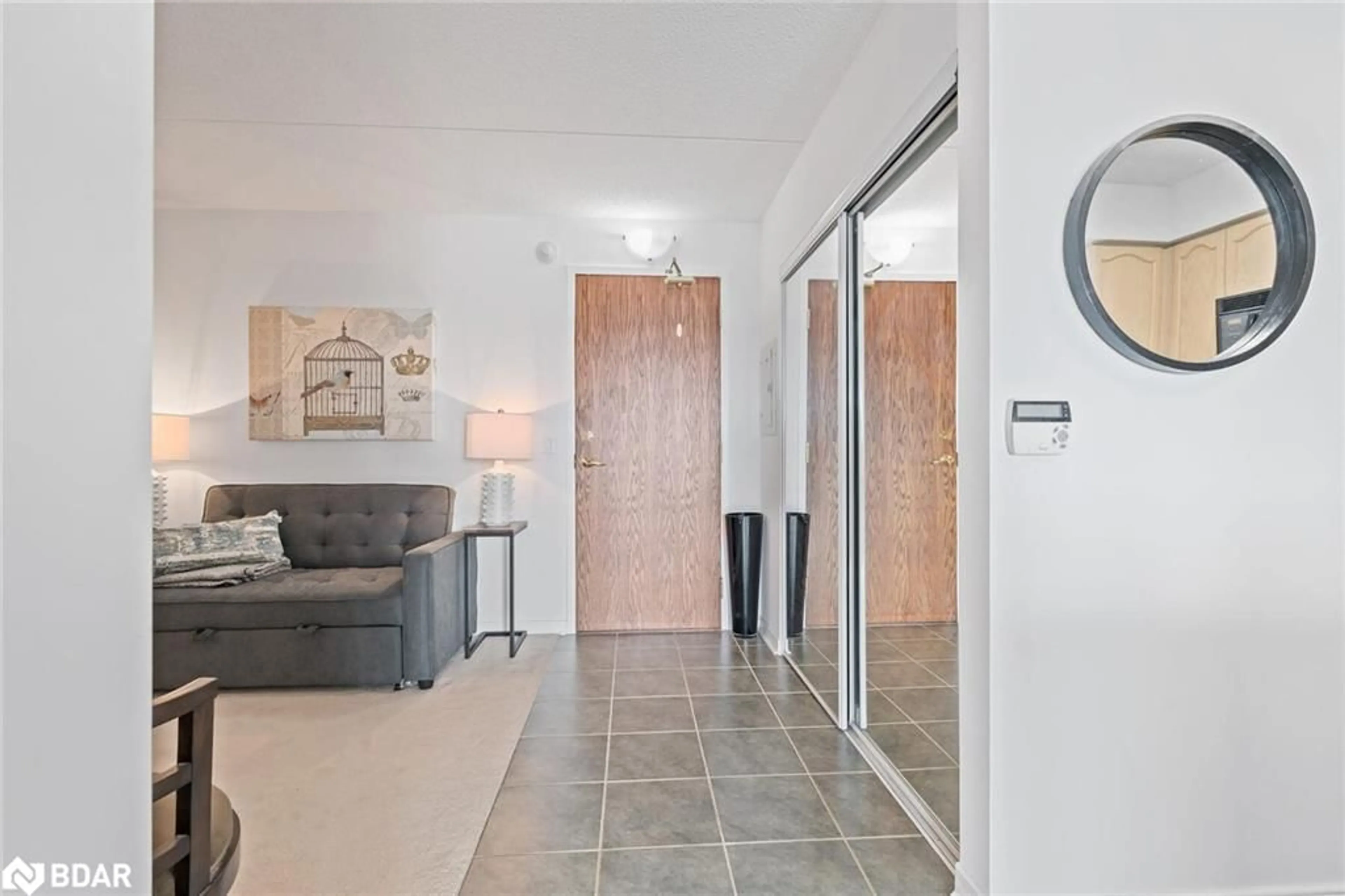Indoor entryway for 35 Via Rosedale Way #309, Brampton Ontario L6R 3J9