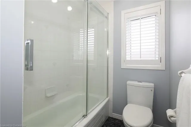 Additional property image - 211 Misty Crt