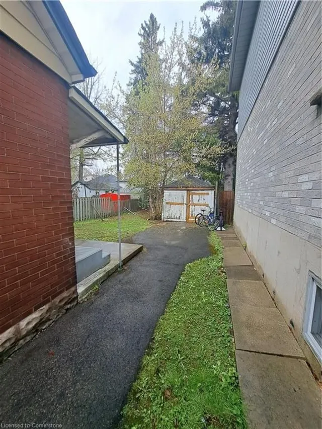Additional image 2 of 70 Royal Ave