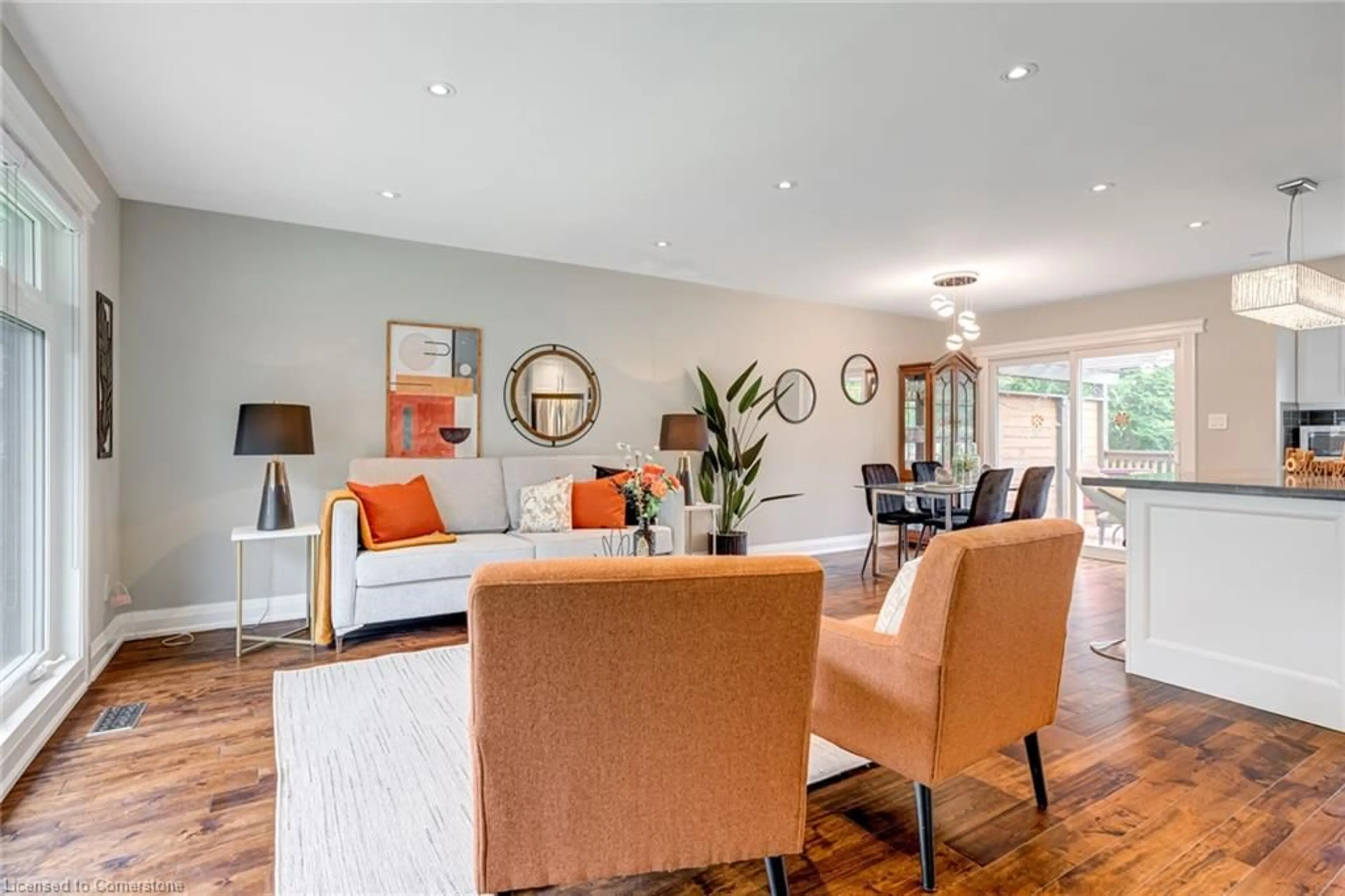 Living room with furniture, unknown for 625 Braemore Rd, Burlington Ontario L7N 3E6