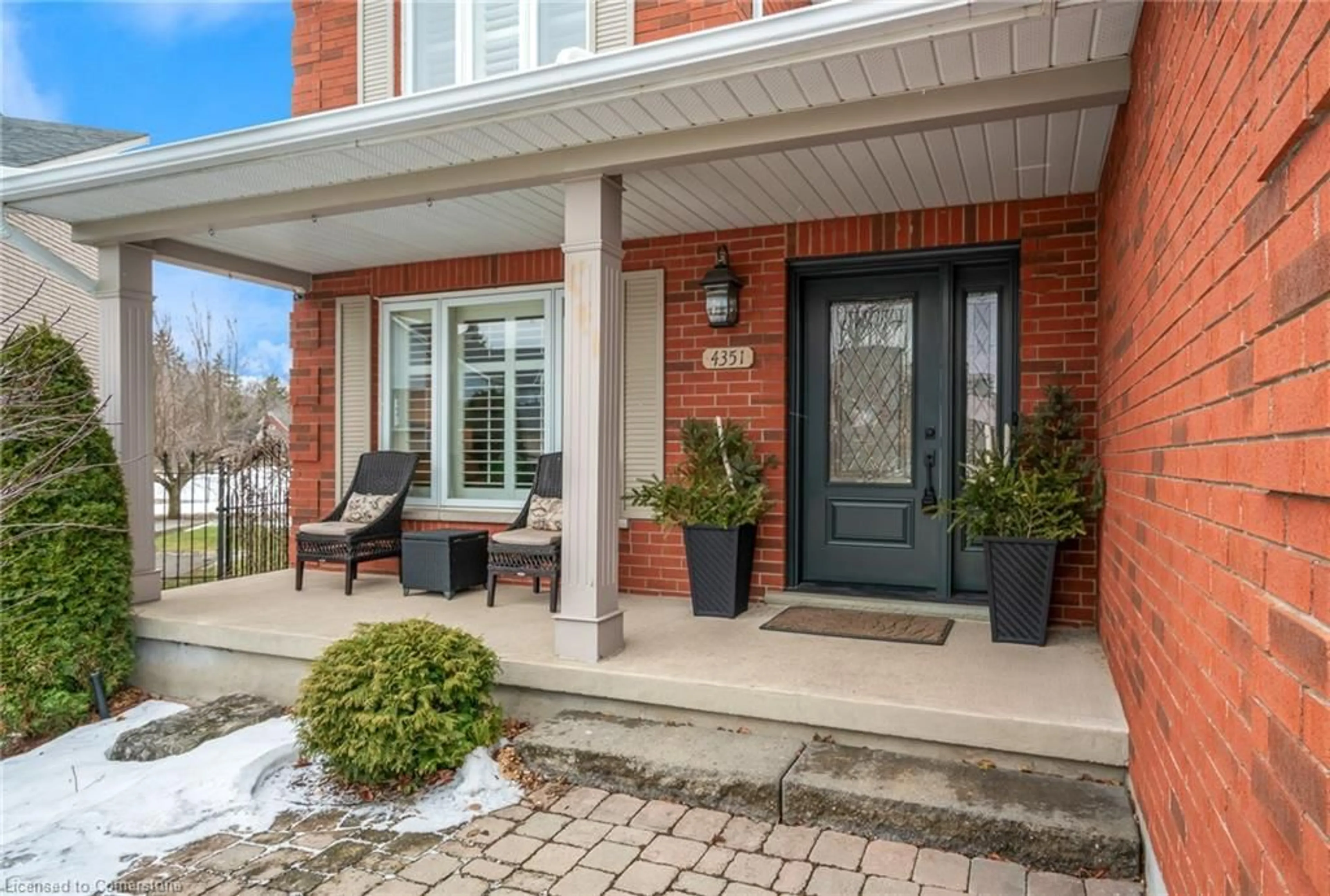 Home with brick exterior material, street for 4351 Tamarac Ave, Beamsville Ontario L0R 1B8