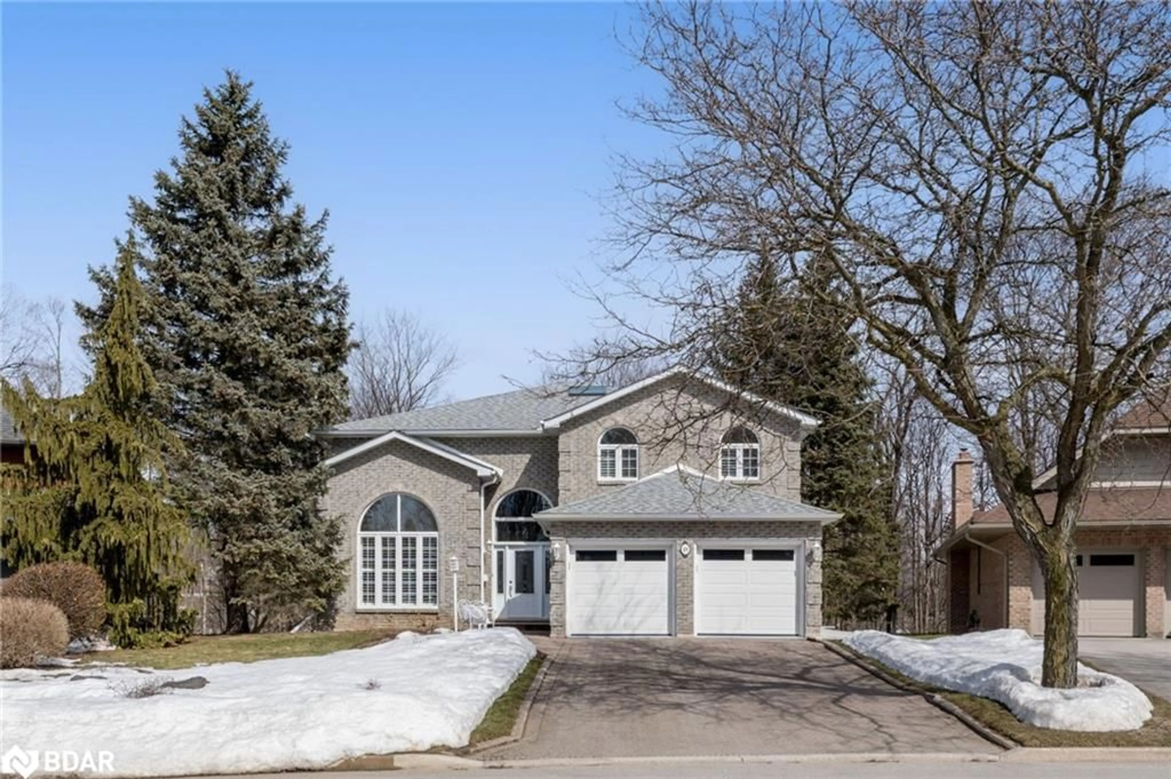 Home with brick exterior material, street for 35 Heslop Crt, Georgetown Ontario L7G 4Z8