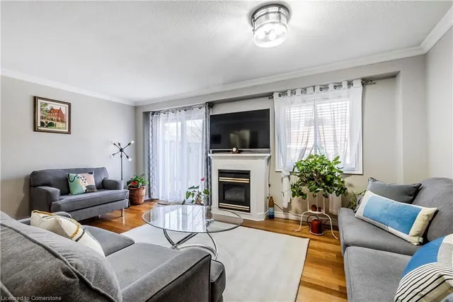 Additional property image - 610 Barton St Unit 16
