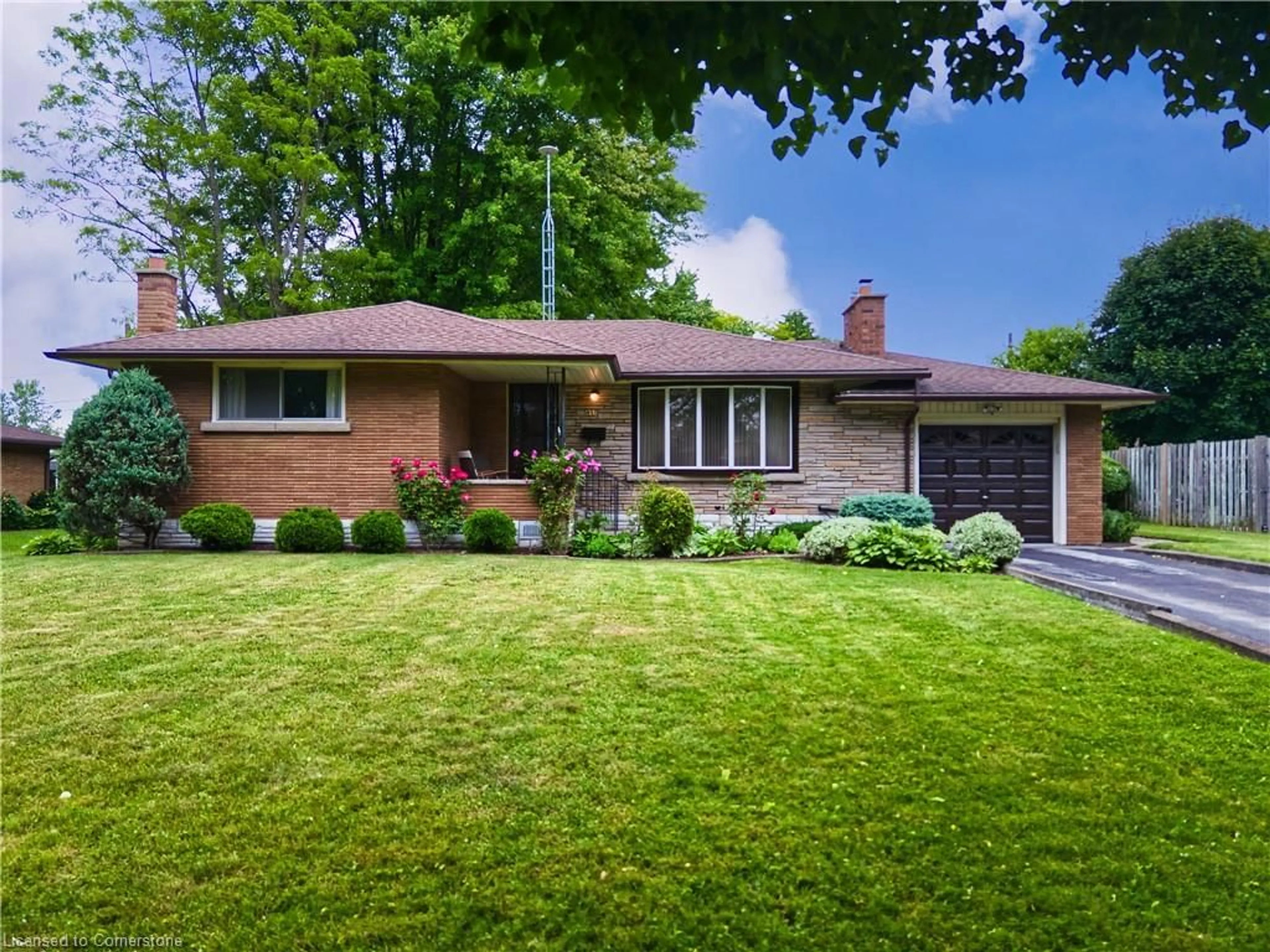 Home with brick exterior material, street for 41 Claremount Cir, Welland Ontario L3C 2P4