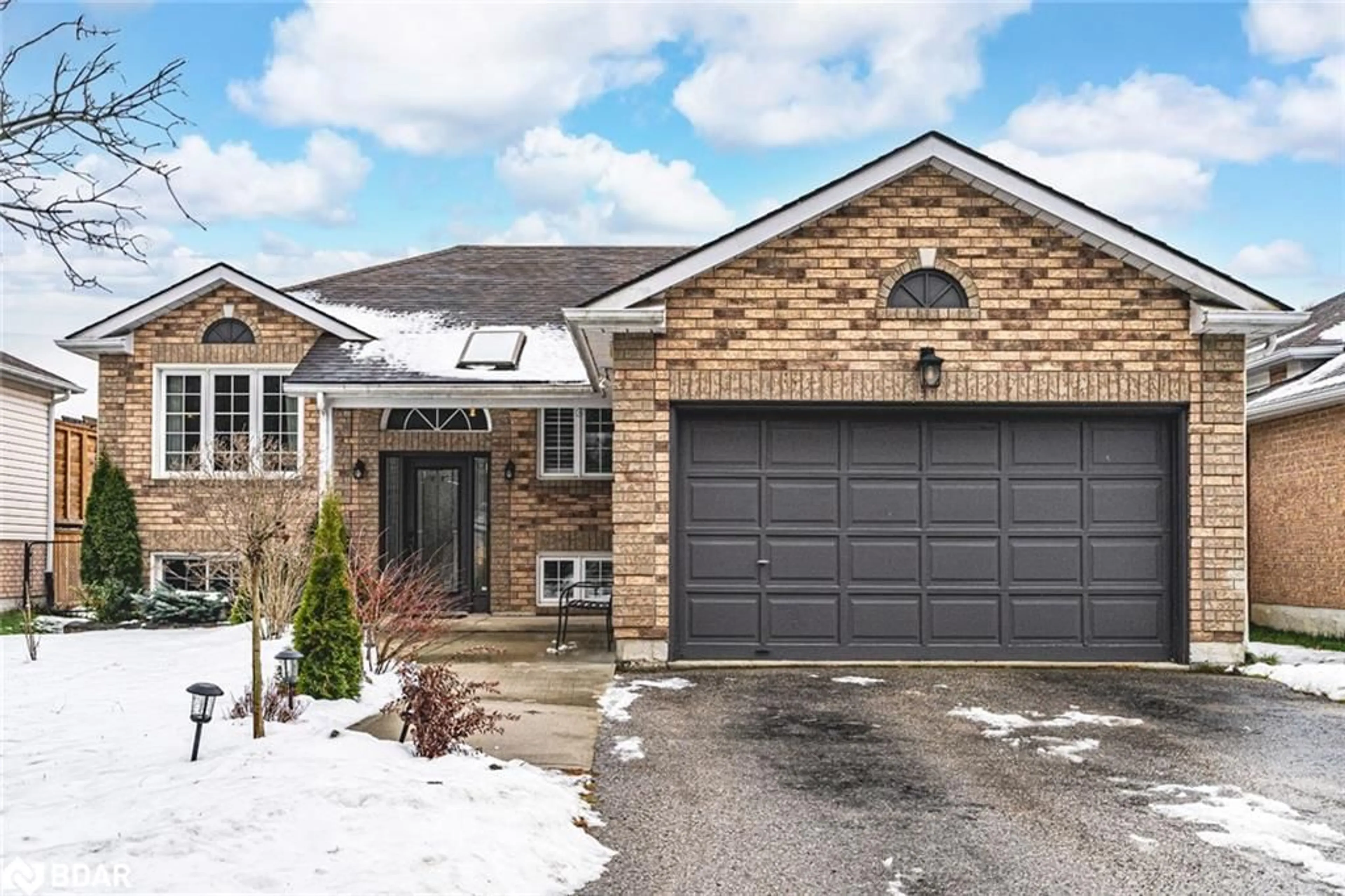 Home with brick exterior material, street for 851 9th Line, Innisfil Ontario L9S 3Y2