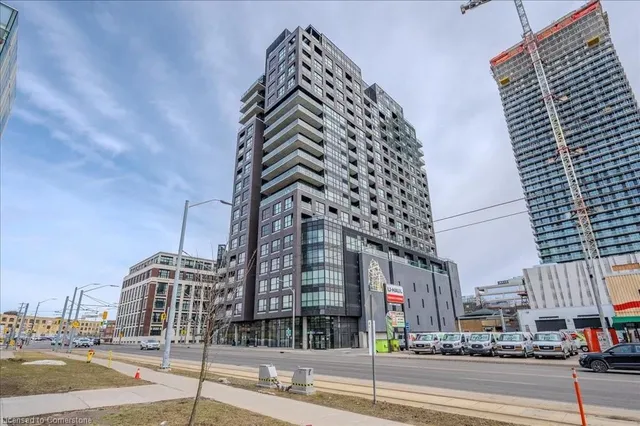 Additional property image - 1 Victoria St Unit 811