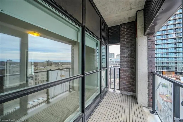 Additional property image - 1 Victoria St Unit 811