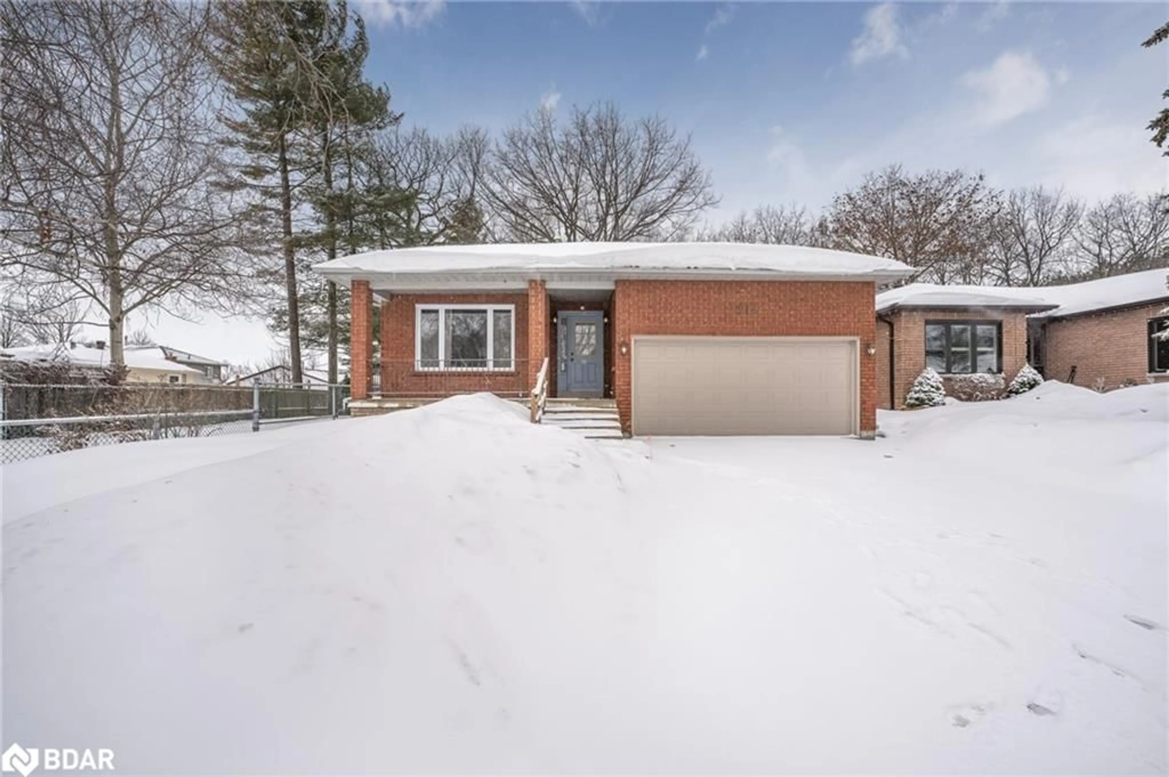 Home with brick exterior material, street for 314 Leacock Dr, Barrie Ontario L4N 6J8