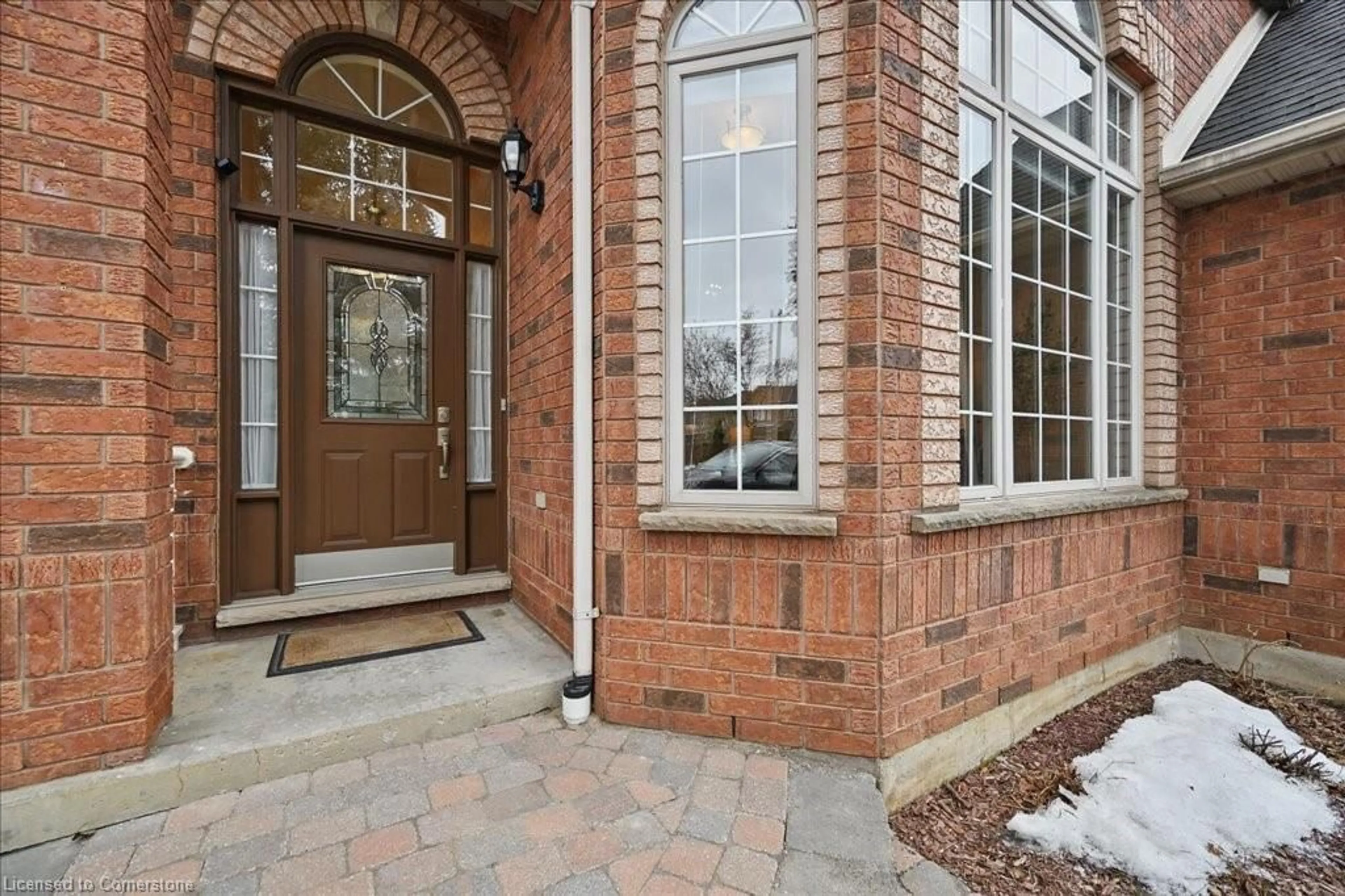 Home with brick exterior material, street for 4104 Bianca Forest Dr, Burlington Ontario L7M 4L2