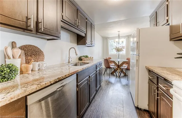 Additional property image - 30 Avalon Pl Unit 108