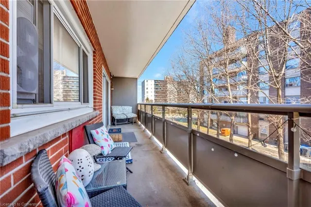 Additional property image - 11 Woodman Dr Unit 307
