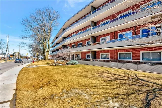 Additional property image - 11 Woodman Dr Unit 307
