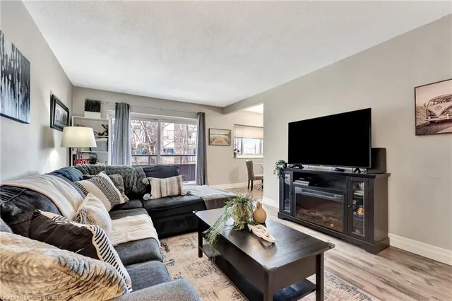 Additional property image - 11 Woodman Dr Unit 307