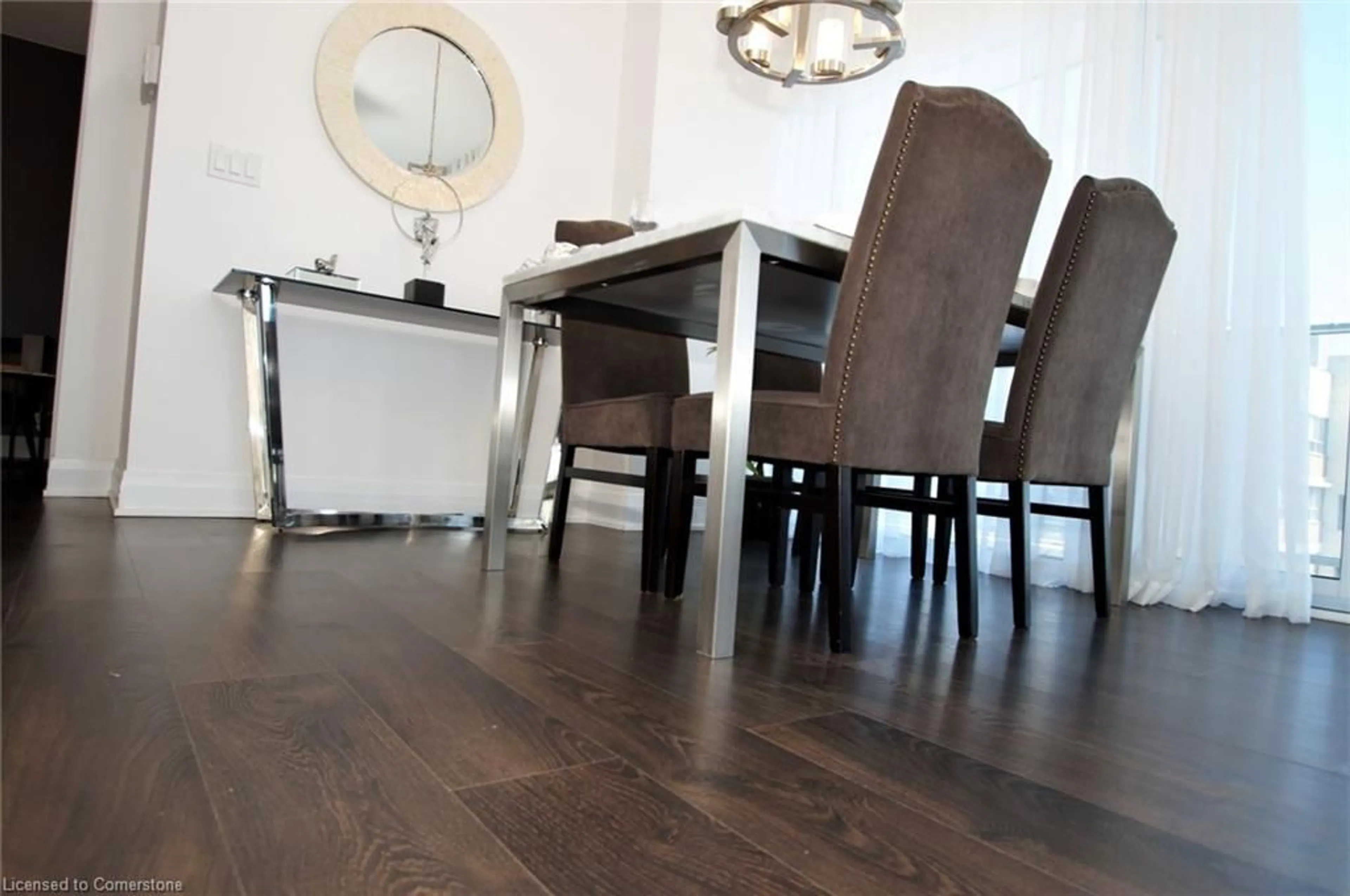 Dining room, wood/laminate floor for 55 Speers Rd #1405, Oakville Ontario L6K 0H9