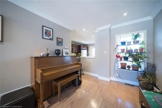 Additional property image - 88 Alpine Ave