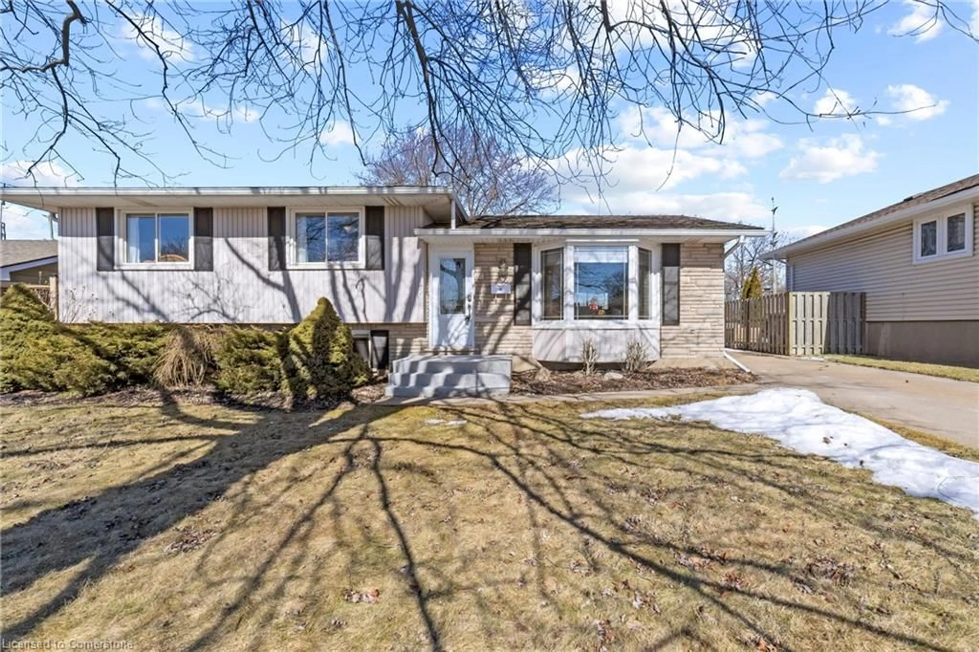 Unknown for 46 Preston Pl, Welland Ontario L3C 3K3