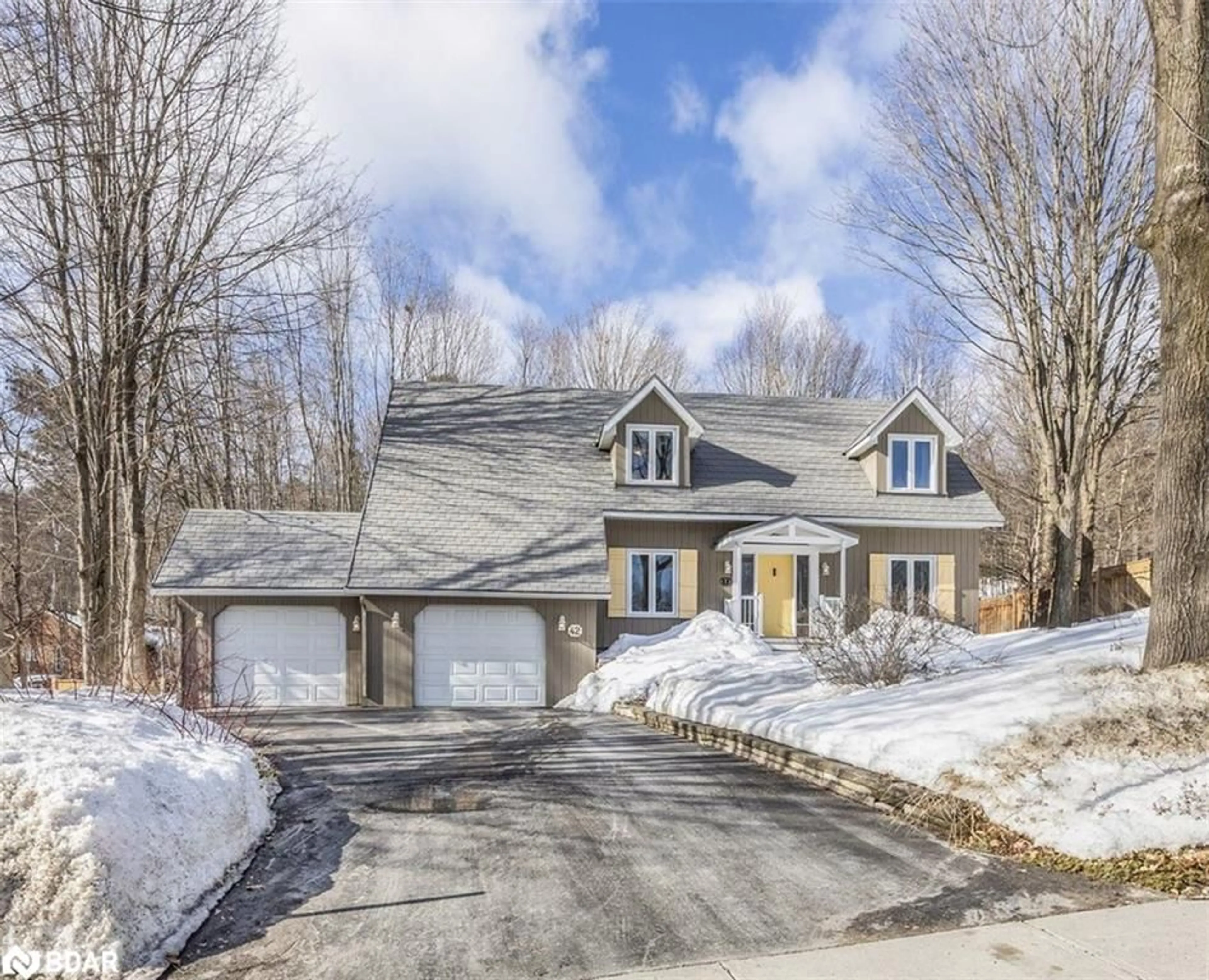 Unknown for 42 Belmont Cres, Midhurst Ontario L9X 0P7