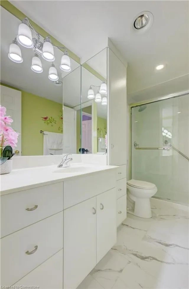 Additional property image - 1414 King St Unit 307