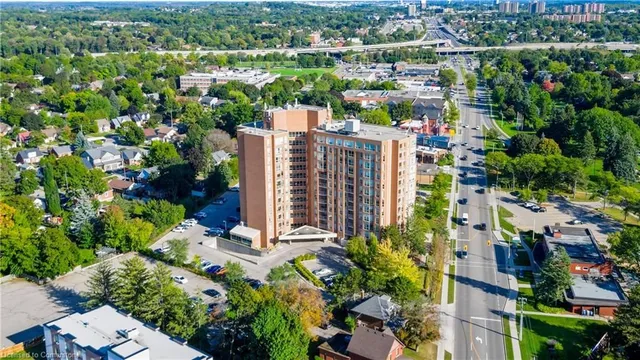 Additional property image - 1414 King St Unit 307