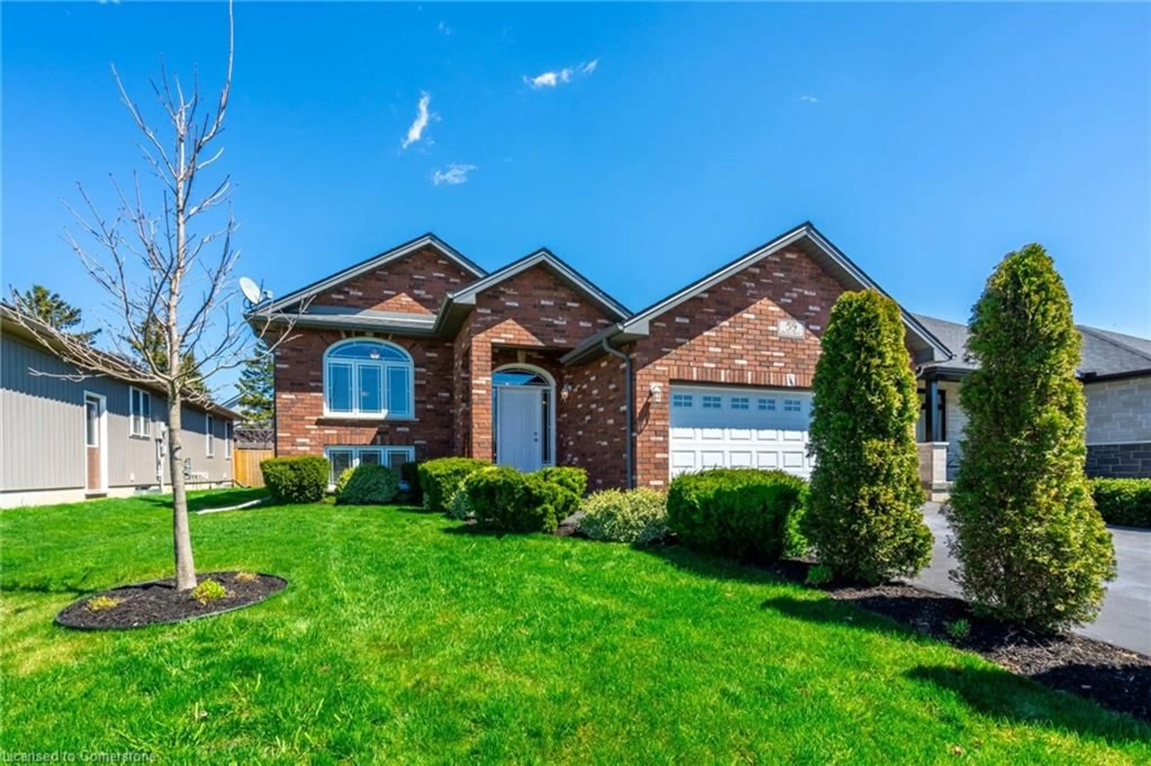 Home with brick exterior material, street for 59 Backus Dr, Port Rowan Ontario N0E 1M0