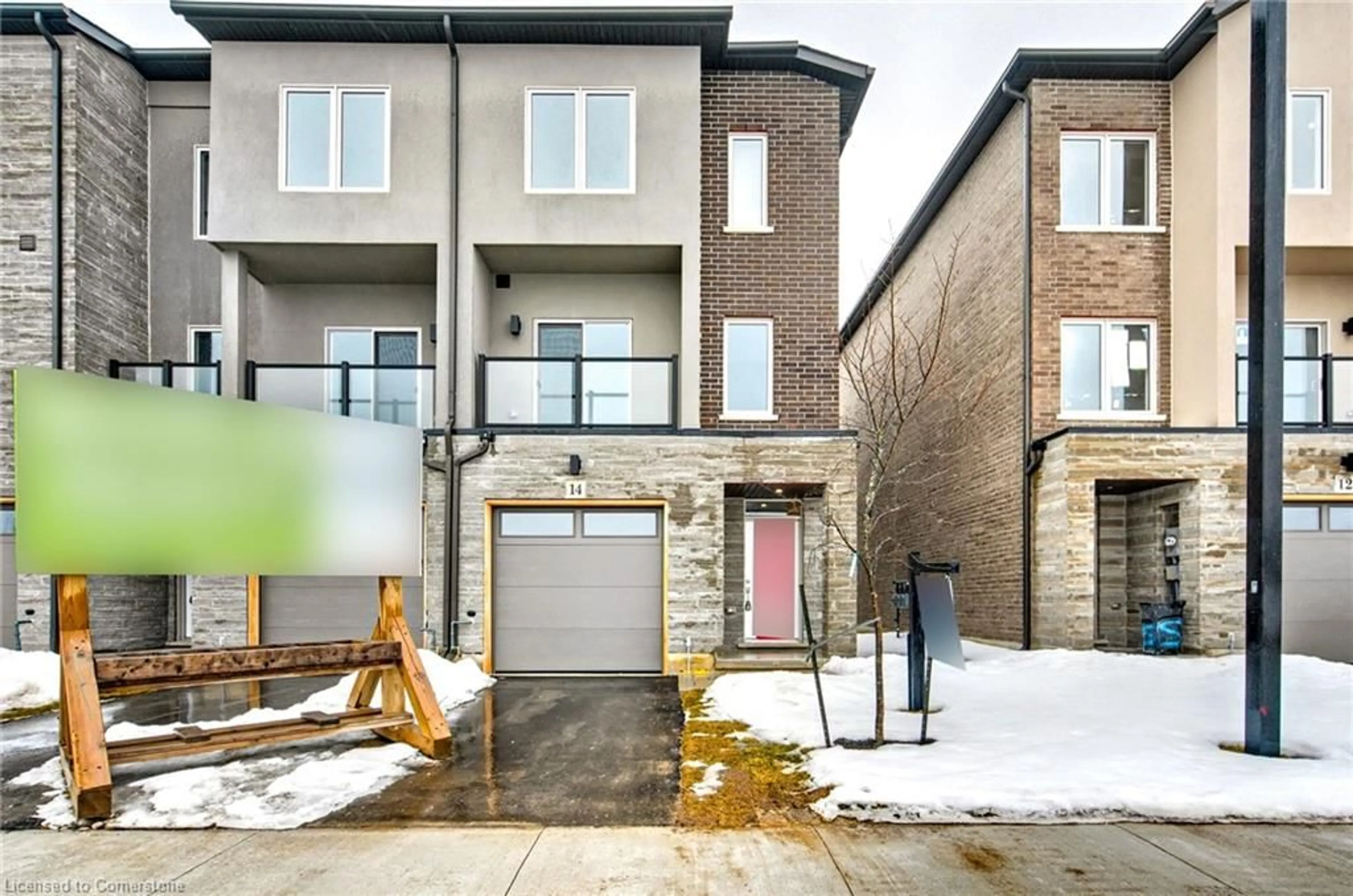 Unknown for 14 Clear Valley Lane, Mount Hope Ontario L0R 1W0