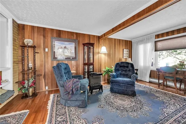Additional property image - 50 Tweedsmuir Ave