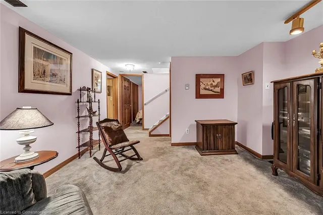 Additional property image - 50 Tweedsmuir Ave