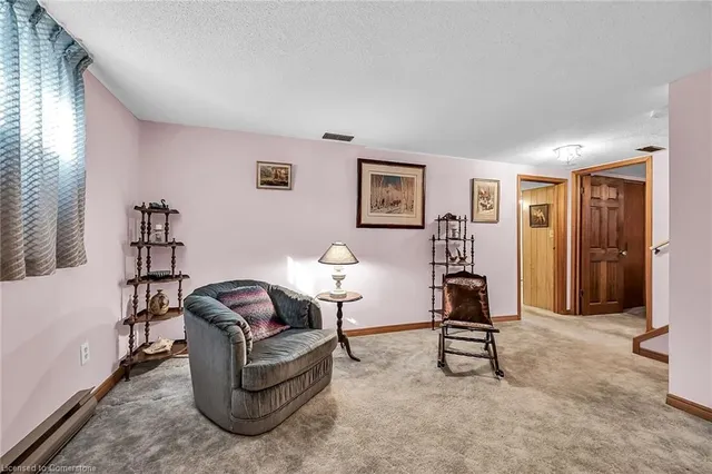 Additional property image - 50 Tweedsmuir Ave