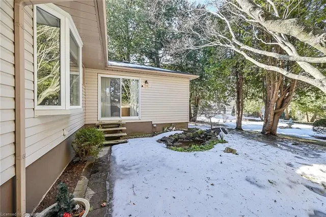 Additional property image - 50 Tweedsmuir Ave
