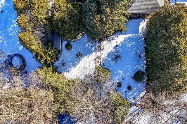 Additional property image - 50 Tweedsmuir Ave