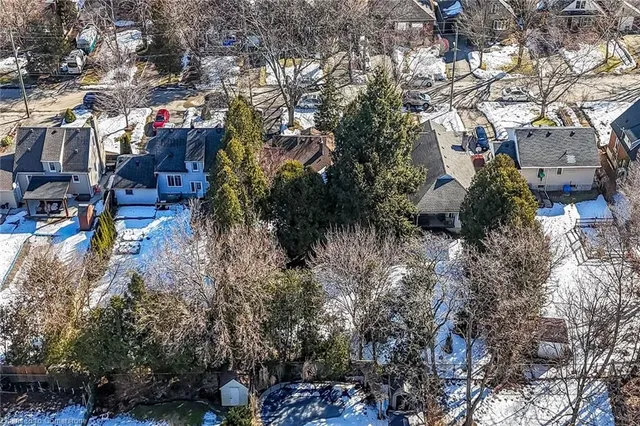 Additional property image - 50 Tweedsmuir Ave