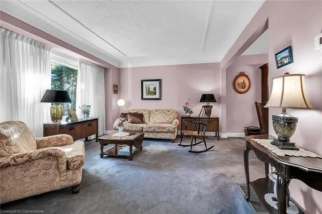 Additional property image - 50 Tweedsmuir Ave