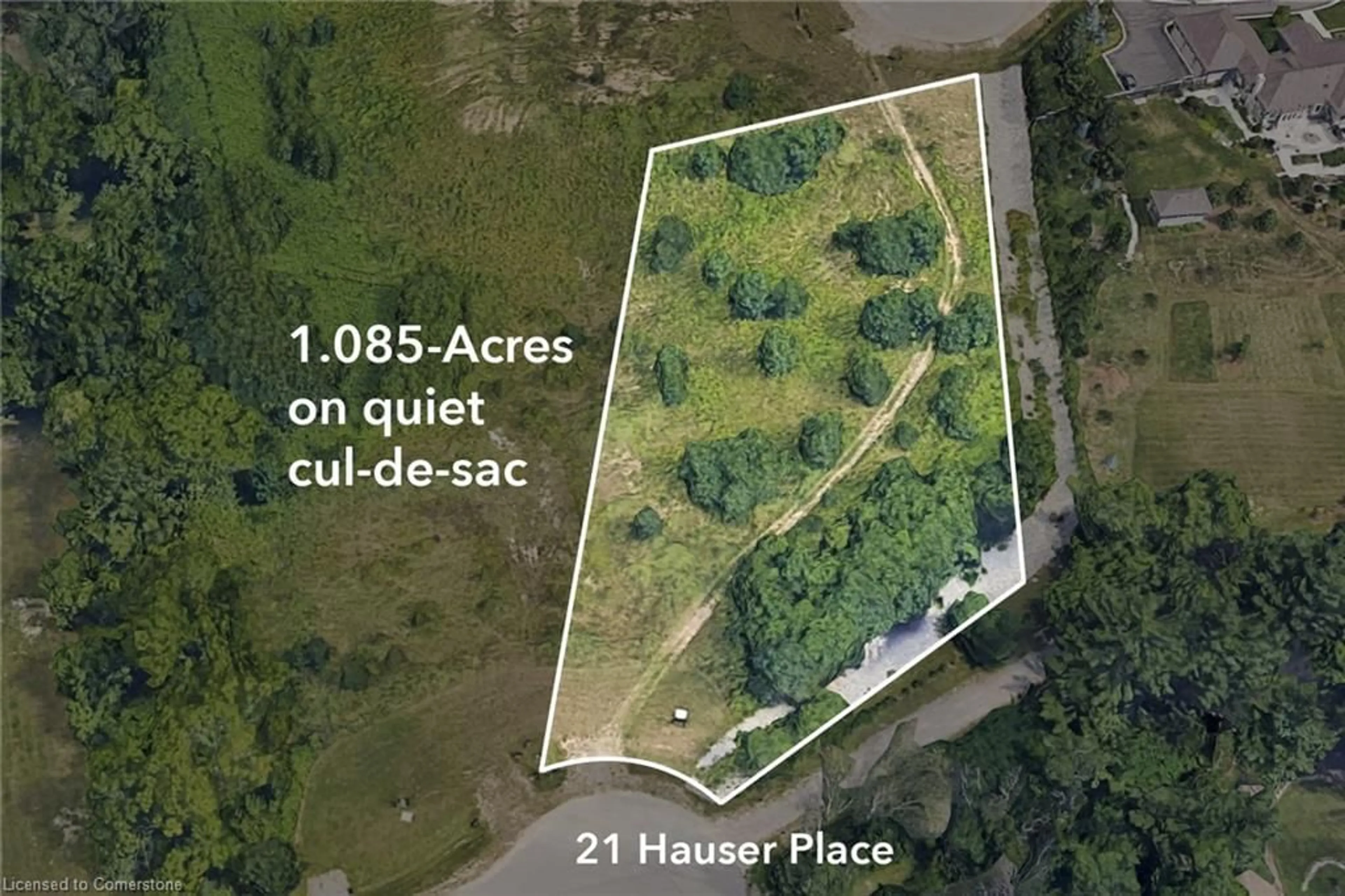 A pic from outside/outdoor area/front of a property/back of a property/a pic from drone, unknown for 21 Hauser Pl, Flamborough Ontario L9H 5A4