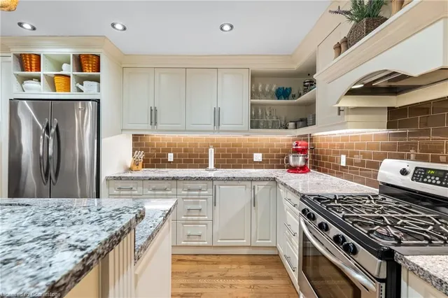 Additional property image - 8 Mill View St