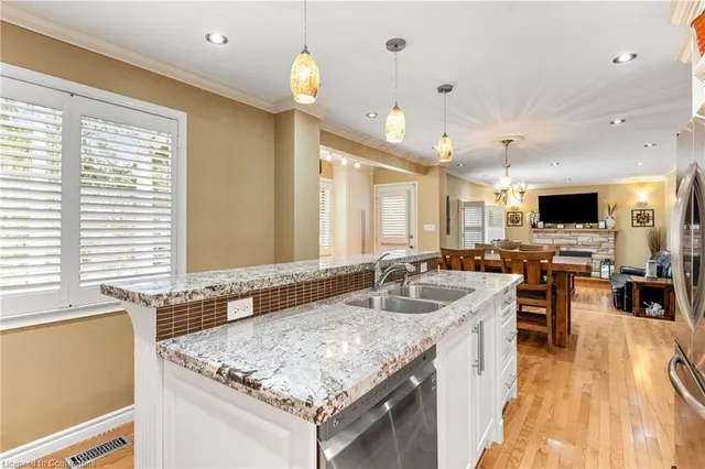 Additional property image - 8 Mill View St