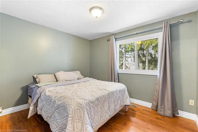 Additional property image - 8 Mill View St