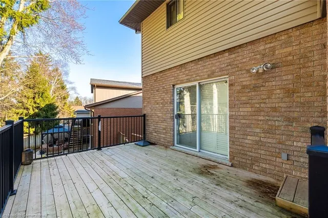 Additional property image - 8 Mill View St