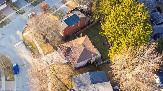 Additional property image - 8 Mill View St
