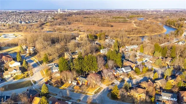 Additional property image - 8 Mill View St