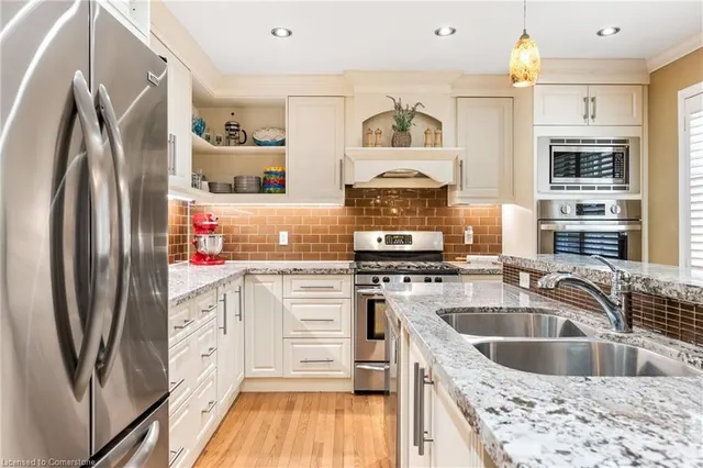 Additional property image - 8 Mill View St