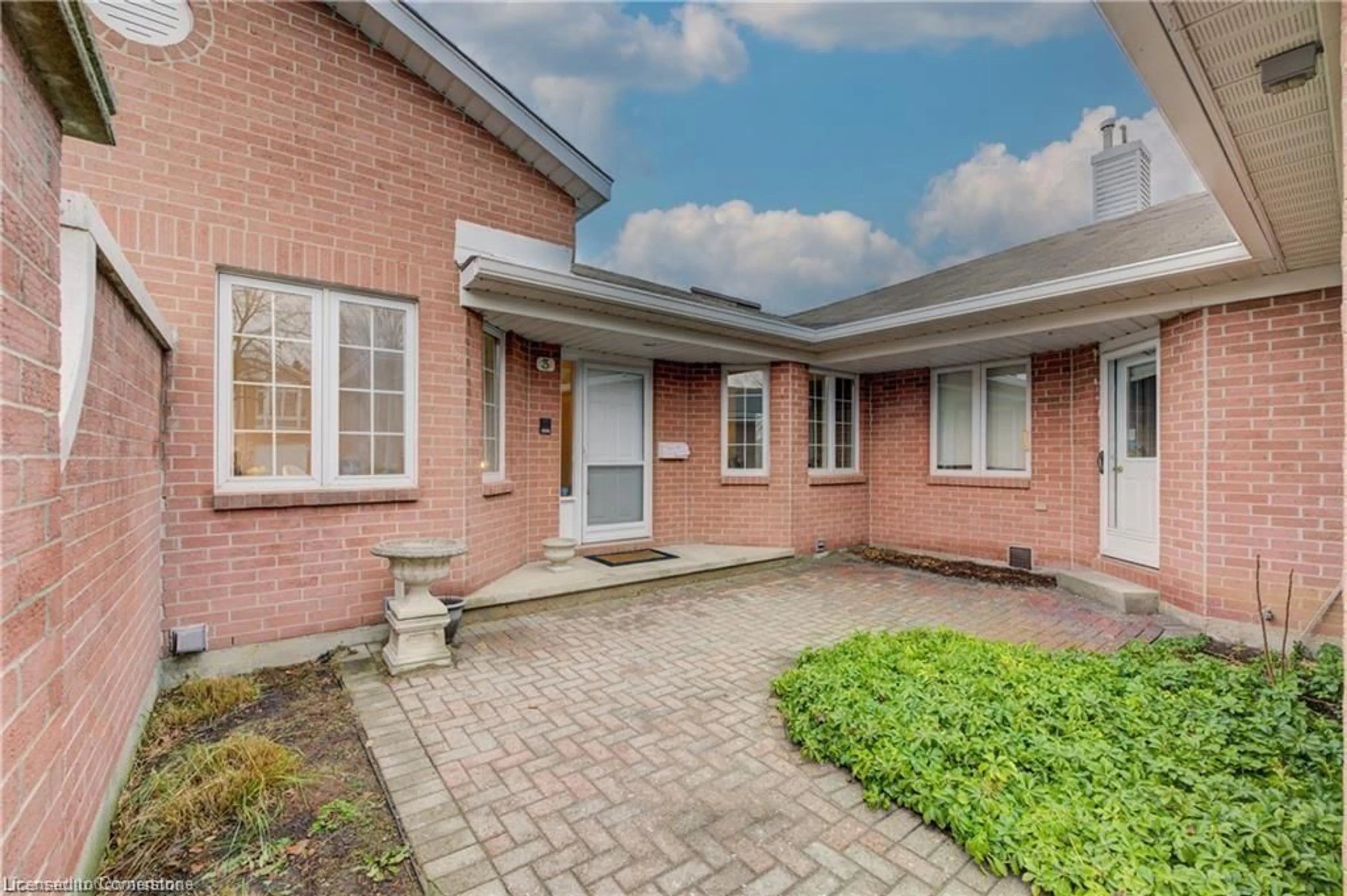 Home with brick exterior material, street for 337 George St #3, Cambridge Ontario N1S 4X7