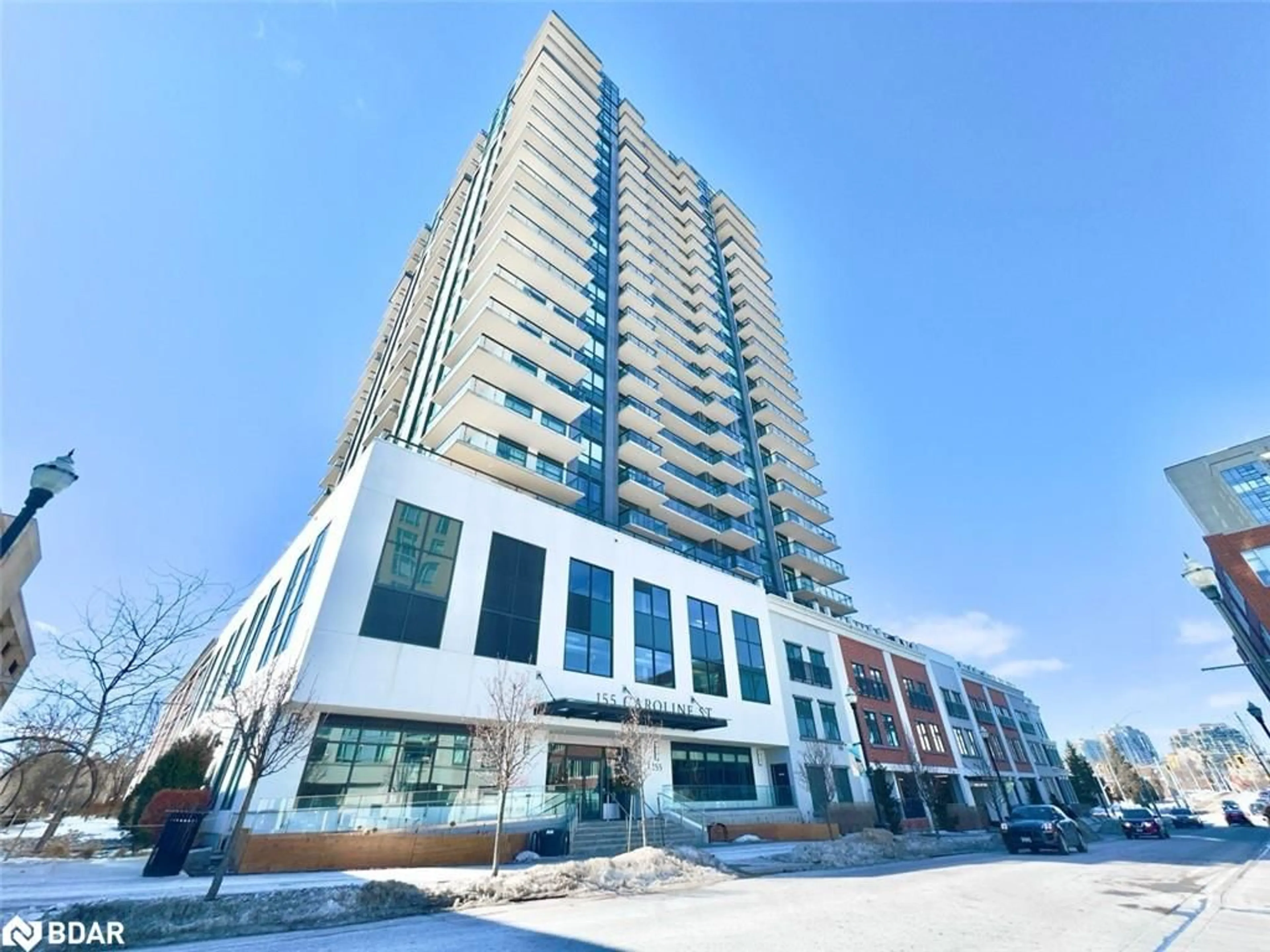 Indoor foyer for 155 Caroline St #907, Waterloo Ontario N2L 0J8