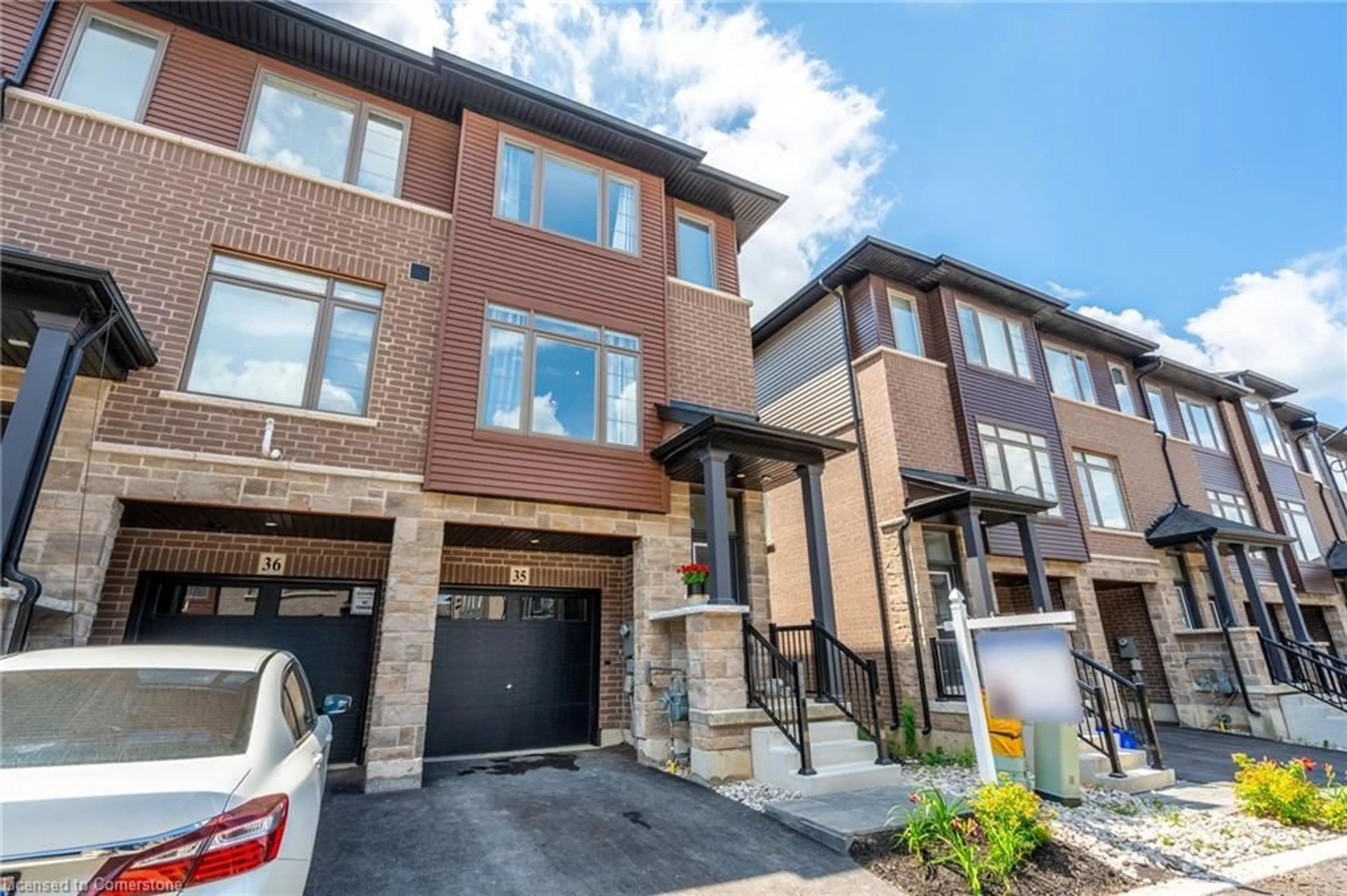 Home with brick exterior material, street for 61 Soho St #35, Hamilton Ontario L8J 0M6