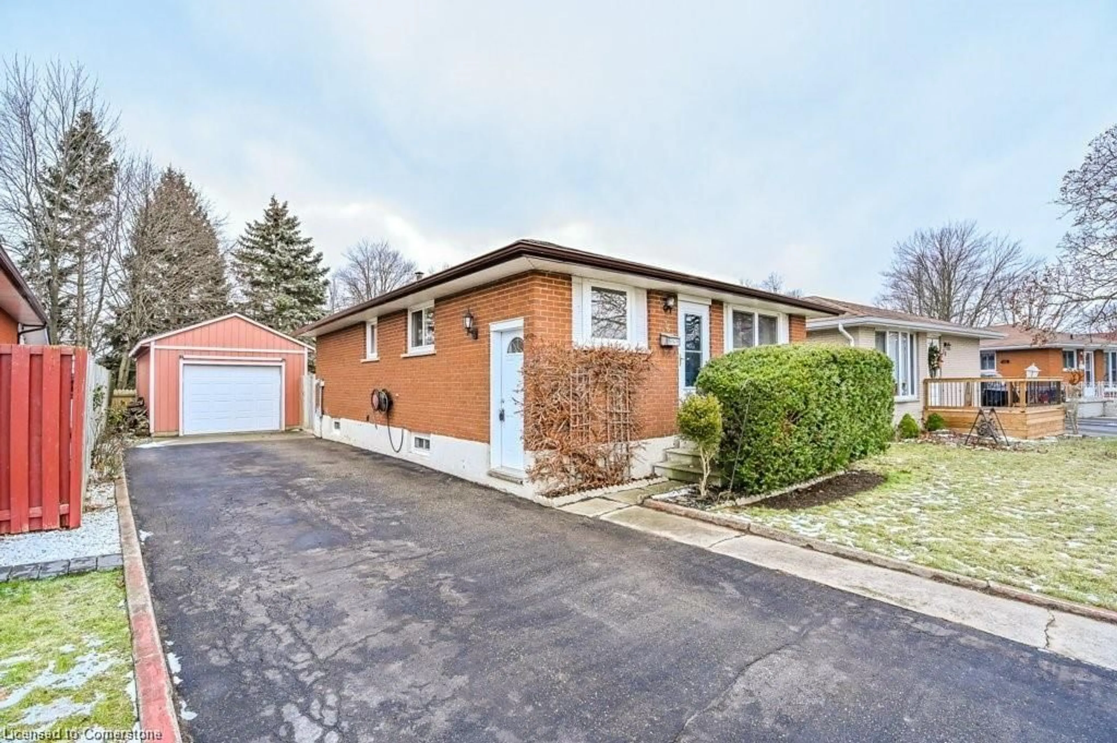 Home with brick exterior material, street for 76 Glen Rd, Cambridge Ontario N1R 4L6