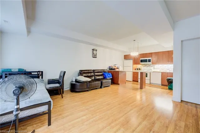 Additional property image - 5 Richgrove Dr Unit 114