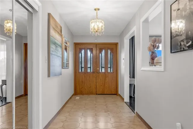 Additional property image - 3 Pavarotti Crt