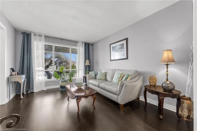 Additional property image - 3 Pavarotti Crt
